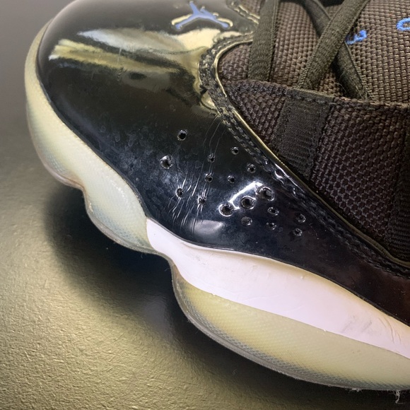 Men’s Jordan’s size 9 - Picture 6 of 8